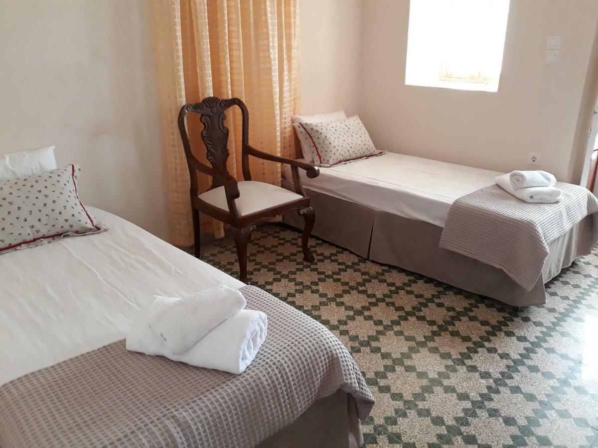 Maria Guesthouse Кинион Экстерьер фото